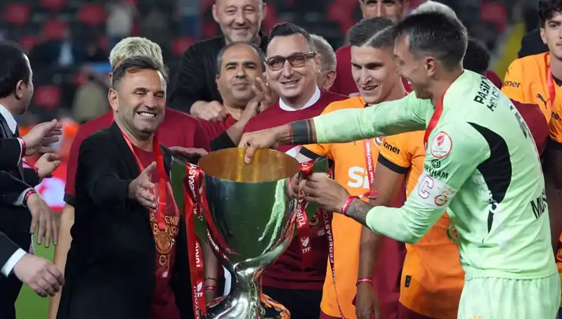 Okan Buruk’tan Galatasaray İçin İddialı Hedefler ve Yeni Stratejiler