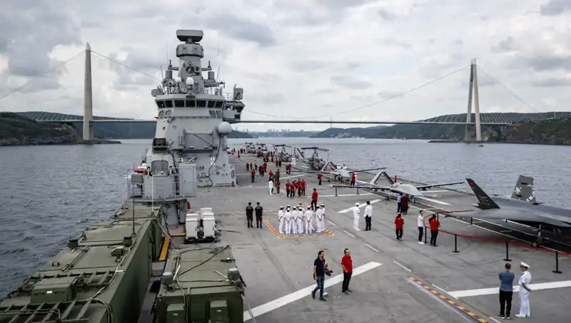 TCG Anadolu: Türkiye’nin İlk İnsansız Savaş Gemisi Sarayburnu'ndan Ayrıldı
