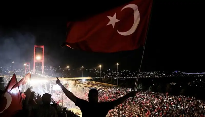 15 Temmuz Gecesi'nin Anısına: "En Uzun Gece" Külliye'de Sahnelenecek