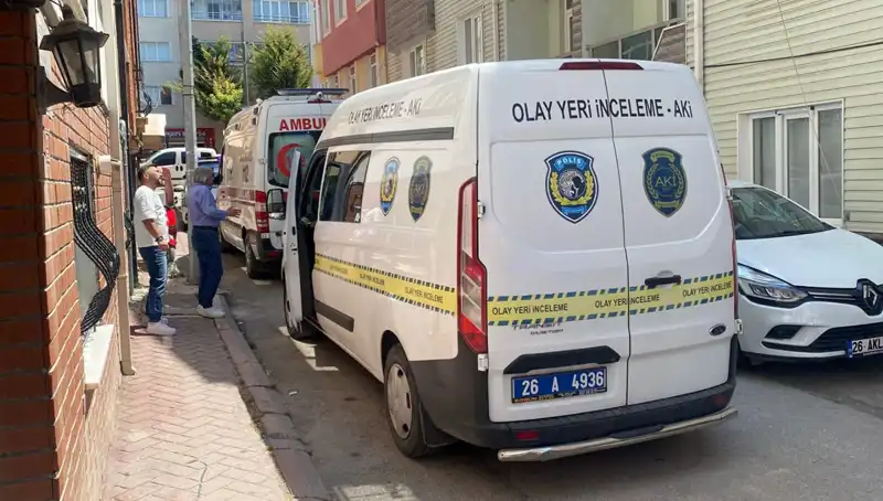 İki Çocuk Babası Adamın Gizemli Ölümü: Evinin İçinde Bulundu