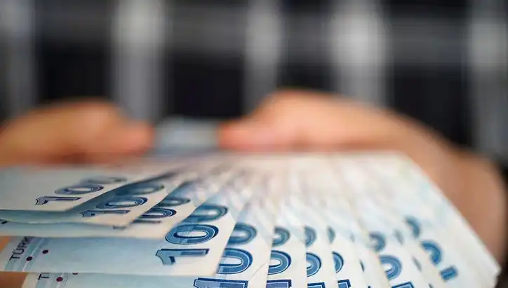 Emekli Promosyon Kampanyaları: Temmuz 2025'te Kamu ve Özel Bankaların Teklifleri
