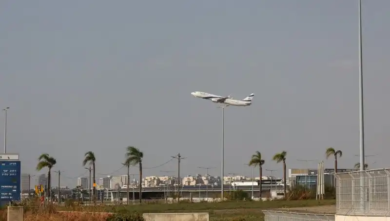 Husilerden İsrail'in Ben Gurion Havalimanı'na Gerçekleştirilen Füze Saldırısı Şok Neden Oldu