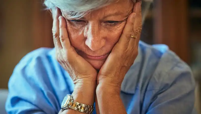 40'lı Yaşlarda Alzheimer: Stresin Gizli Etkisi ve Erken Uyarı İşaretleri