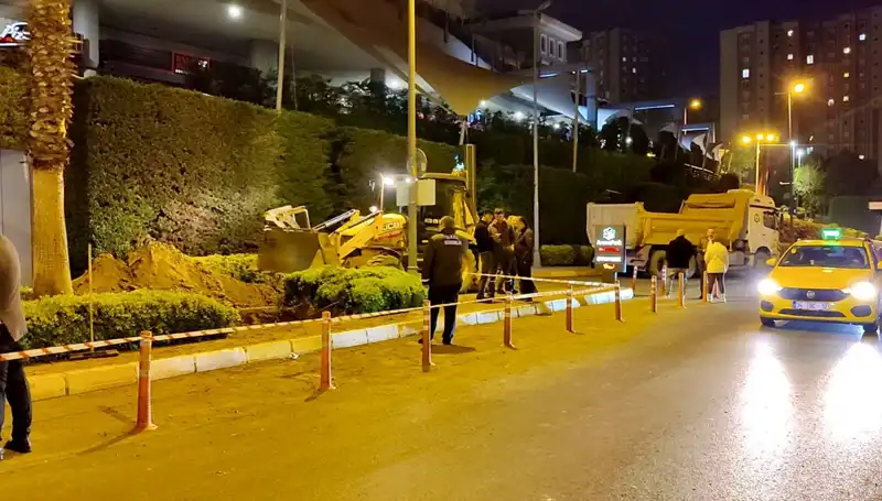 Küçükçekmece’de Doğal Gaz Borusu Paniği: Kreşlerin Yakınında Tehlike Alarmı