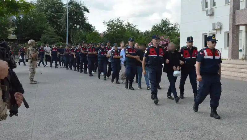 Hacizli Araçları Yeniden Tasarlayıp Satışa Sunmuşlar: Şok İtiraflar
