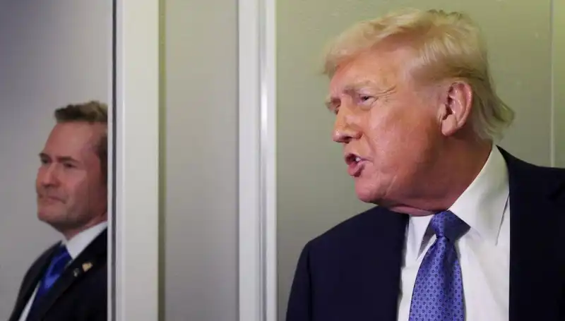 Trump'ın Şaşırtan Kararı: Mike Waltz Görevden Alındı!