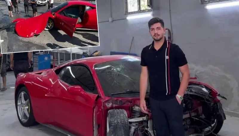 Hurdaya Dönen 15 Milyonluk Ferrari: Sahibi 'Binemeden Gitti' Dedi