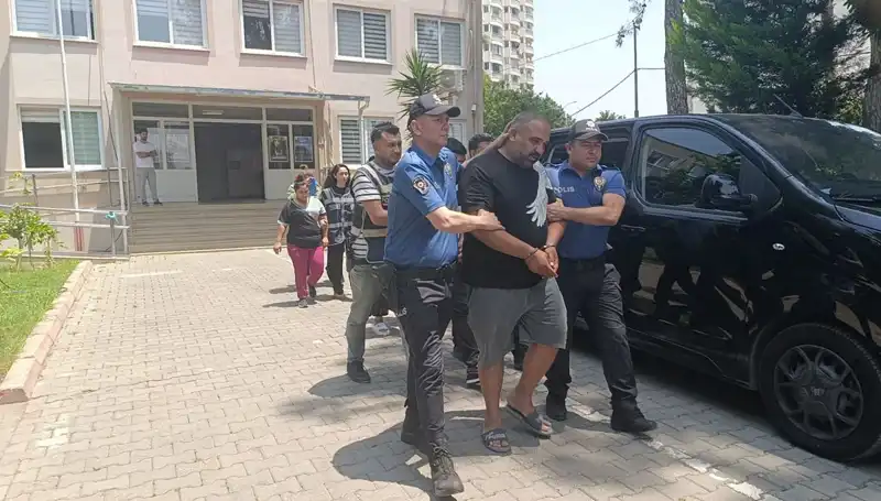 Adana'da Dolandırıcılık Operasyonunda 4 Şüpheli Tutuklandı!