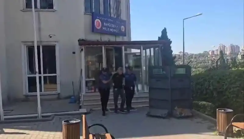 Başakşehir’de Kadın Cinayeti: Toplum Cinsiyet Eşitsizliğine Karşı Ayakta!