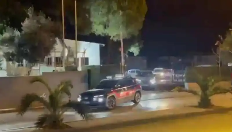 İzmir'de Tarihi Operasyon: 24 Saatte 141 Hükümlü Yakalandı!