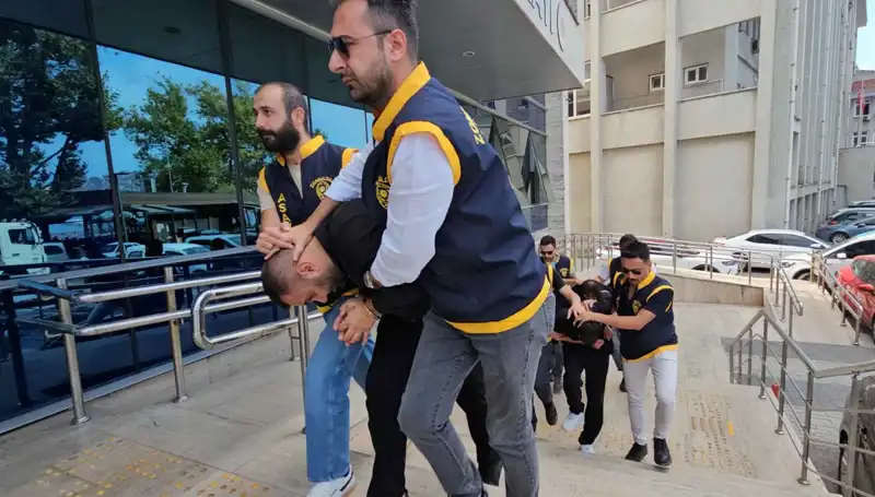 FETÖ Yalanıyla Milyonluk Vurgun: İfşaatların Arkasındaki Gerçekler
