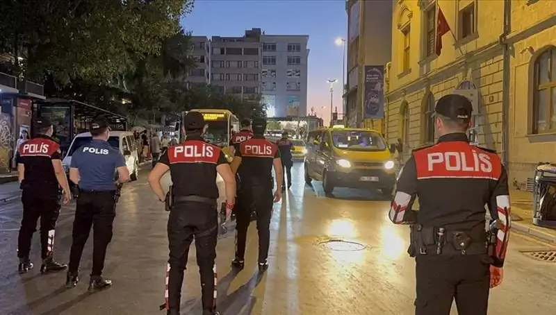 Megakentte Korkutan Operasyon: Yüzlerce Gözaltı Gerçekleşti